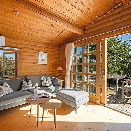 Christl - 500m From The Sea By Interhome Ferienhaus Henne Strand